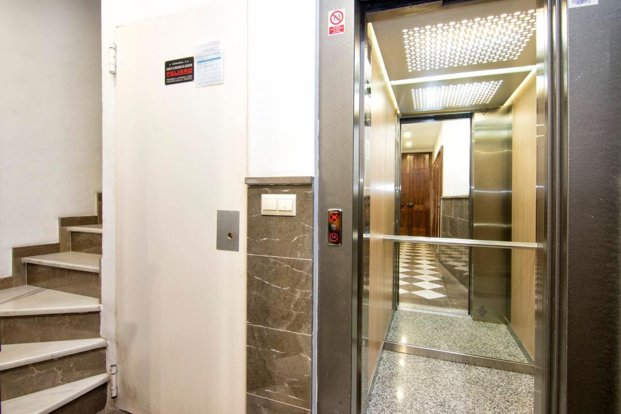 Luxury Alhambra Hideaway Lägenhet Granada Exteriör bild